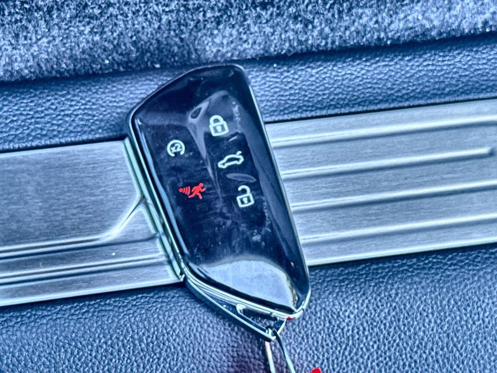 Thumbnail: 2026 Volkswagen Atlas - 18