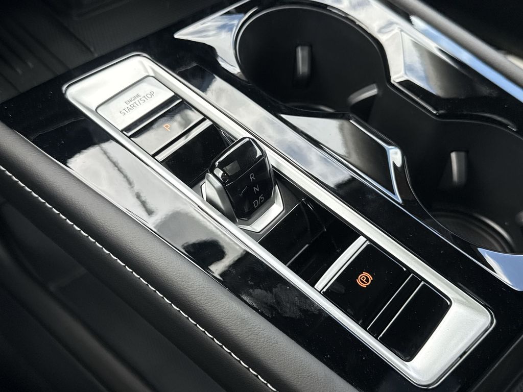 Thumbnail: 2026 Volkswagen Atlas - 15