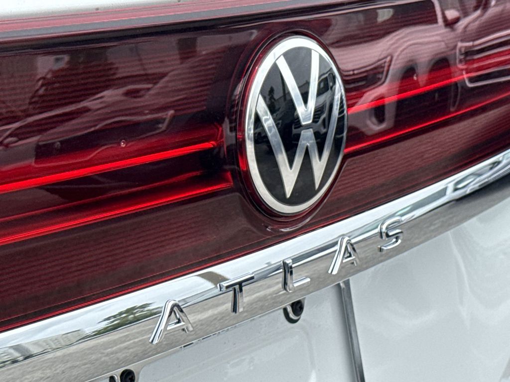 Thumbnail: 2026 Volkswagen Atlas - 7