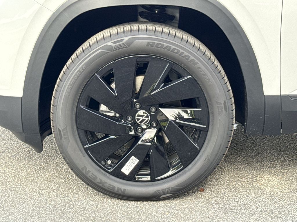 Thumbnail: 2026 Volkswagen Atlas - 8