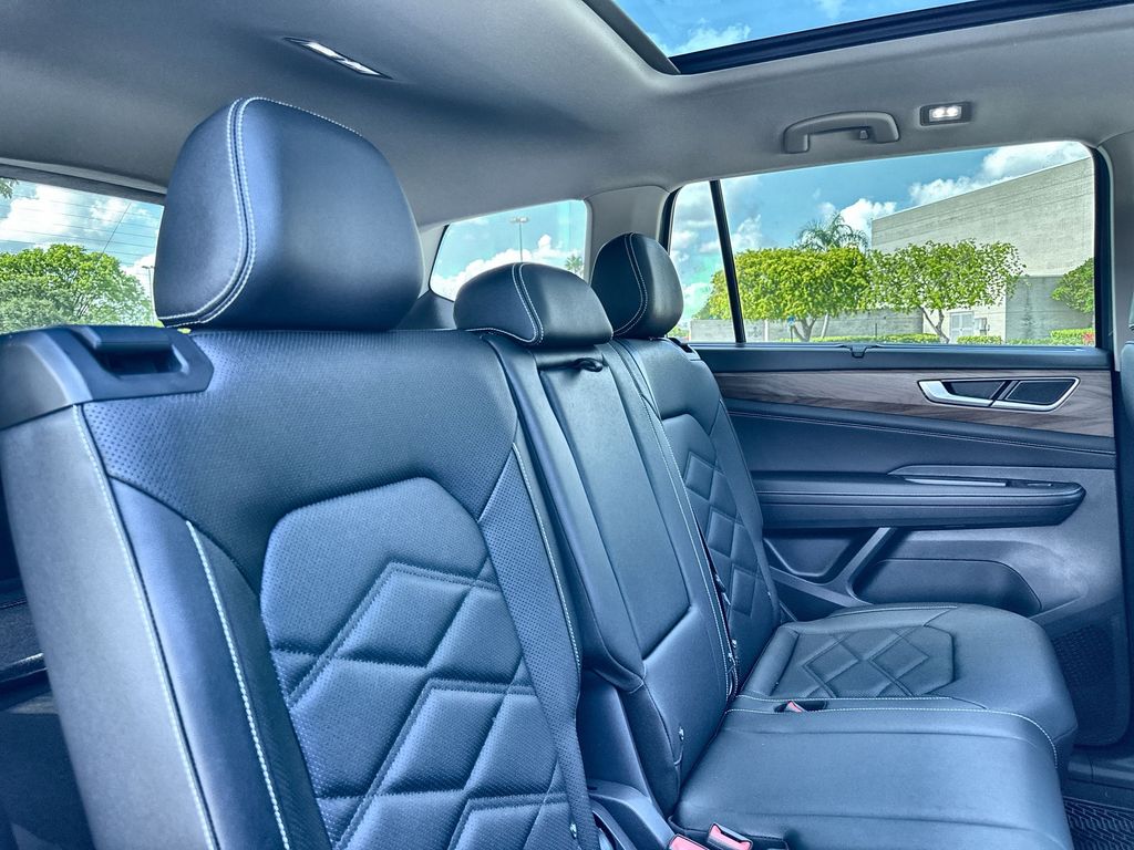 Thumbnail: 2026 Volkswagen Atlas - 28