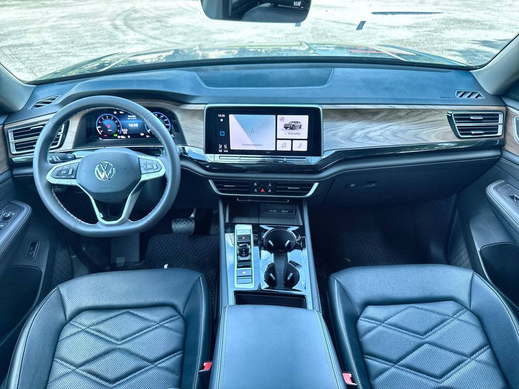 Thumbnail: 2026 Volkswagen Atlas - 12