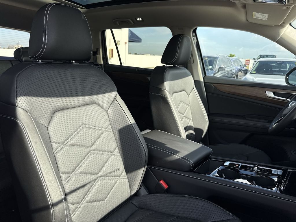 Thumbnail: 2026 Volkswagen Atlas - 11