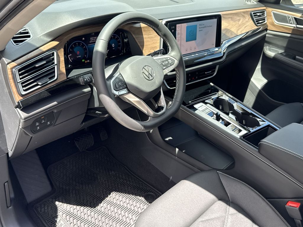 Thumbnail: 2026 Volkswagen Atlas - 2
