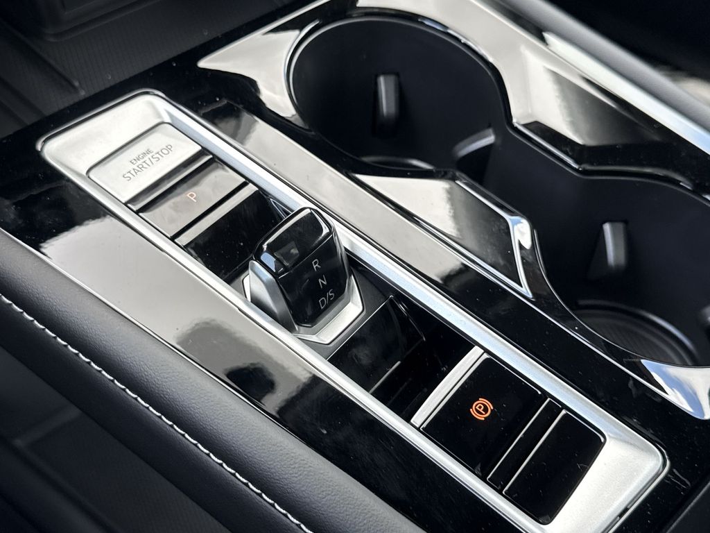 Thumbnail: 2026 Volkswagen Atlas - 15