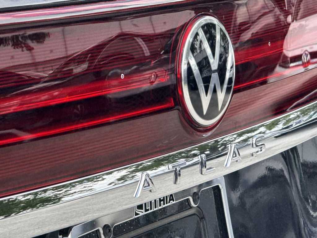 Thumbnail: 2026 Volkswagen Atlas - 6