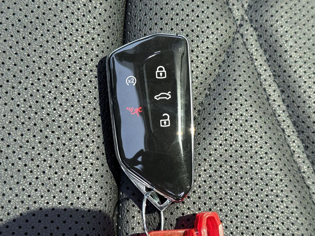 Thumbnail: 2026 Volkswagen Atlas - 19