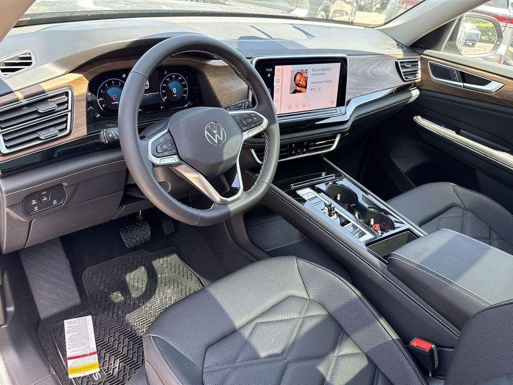 Thumbnail: 2026 Volkswagen Atlas - 2