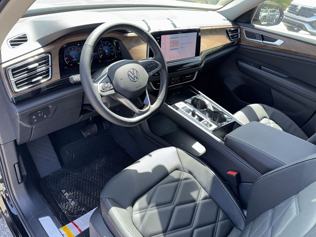 Thumbnail: 2026 Volkswagen Atlas - 2