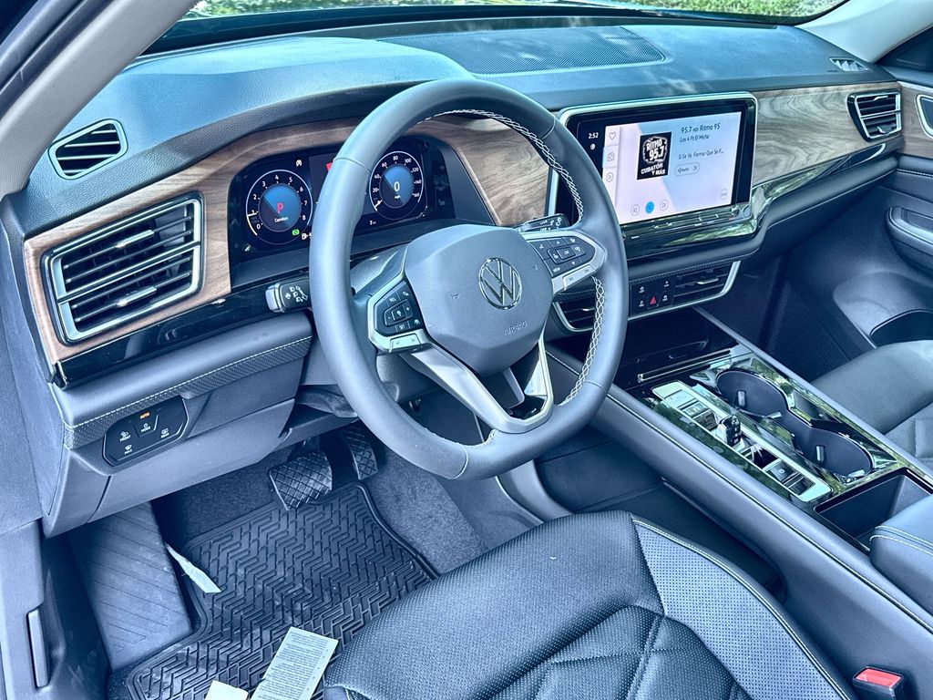 Thumbnail: 2026 Volkswagen Atlas - 2