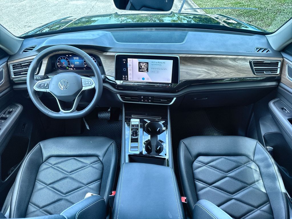 Thumbnail: 2026 Volkswagen Atlas - 13