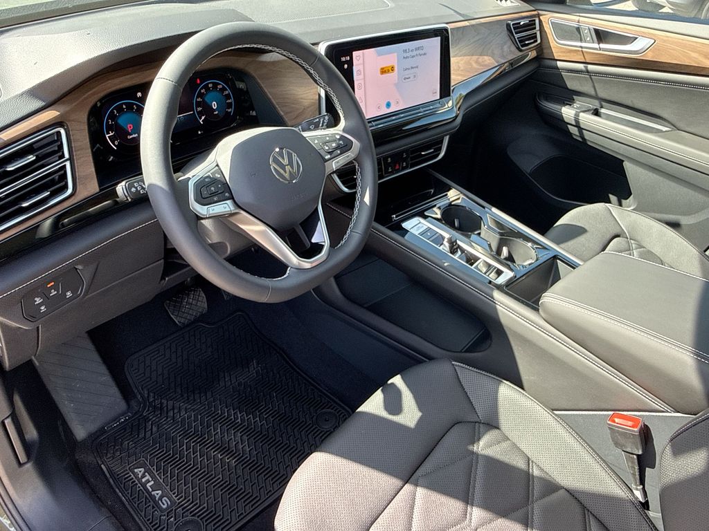 Thumbnail: 2026 Volkswagen Atlas - 2