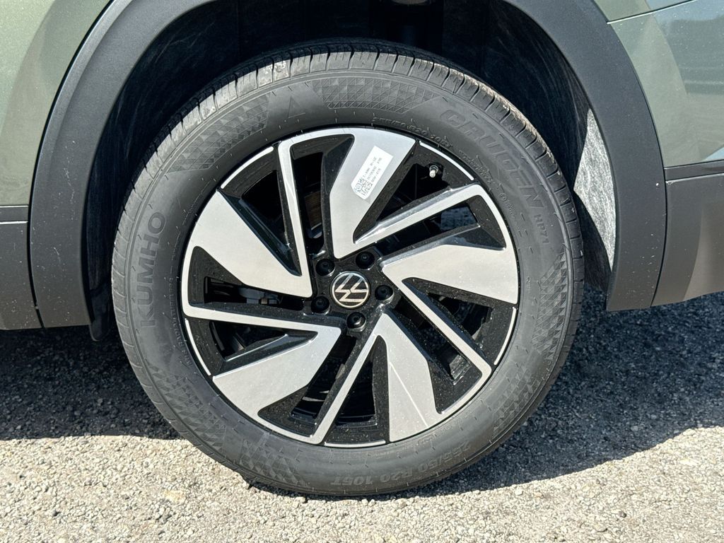 Thumbnail: 2026 Volkswagen Atlas - 8