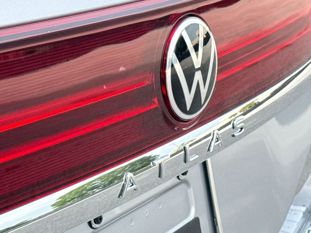 Thumbnail: 2026 Volkswagen Atlas - 7