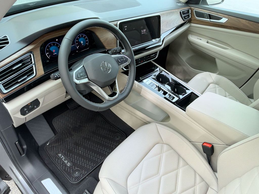 Thumbnail: 2026 Volkswagen Atlas - 2