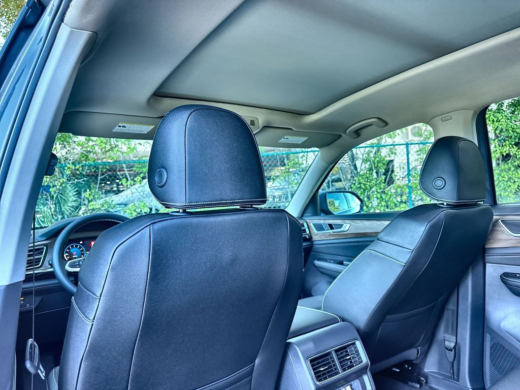Thumbnail: 2026 Volkswagen Atlas - 12