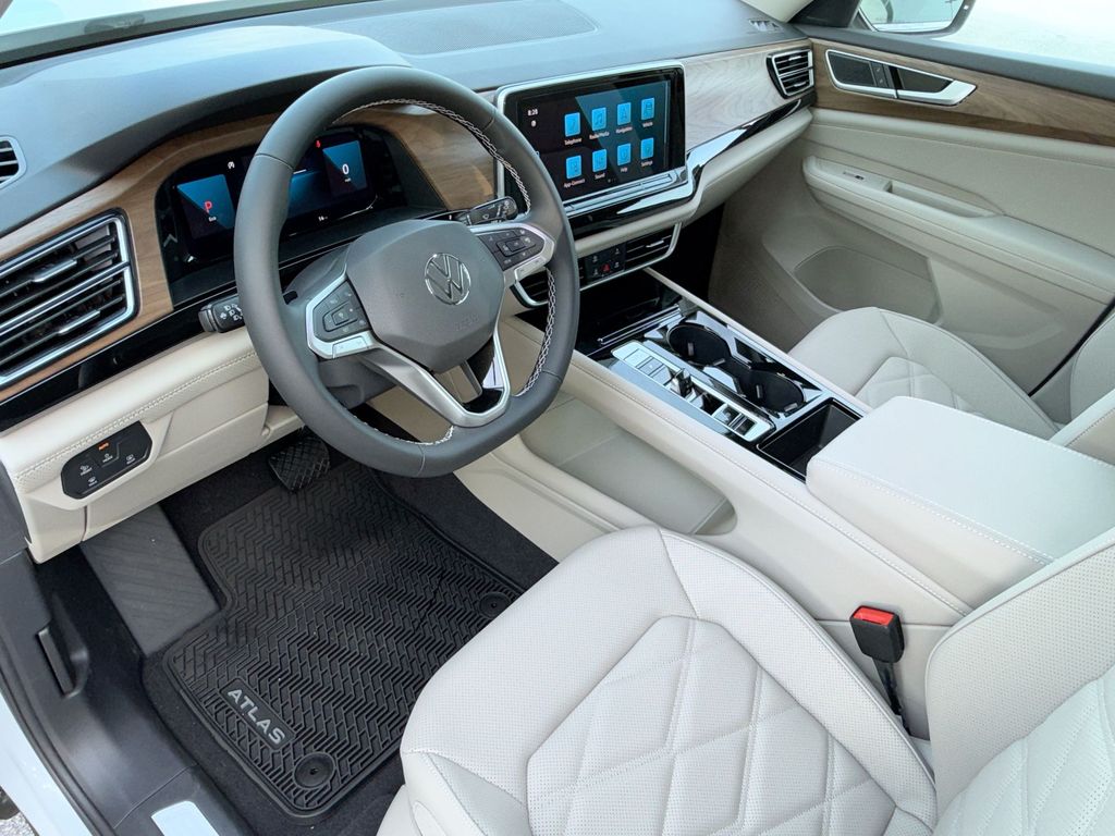 Thumbnail: 2026 Volkswagen Atlas - 2