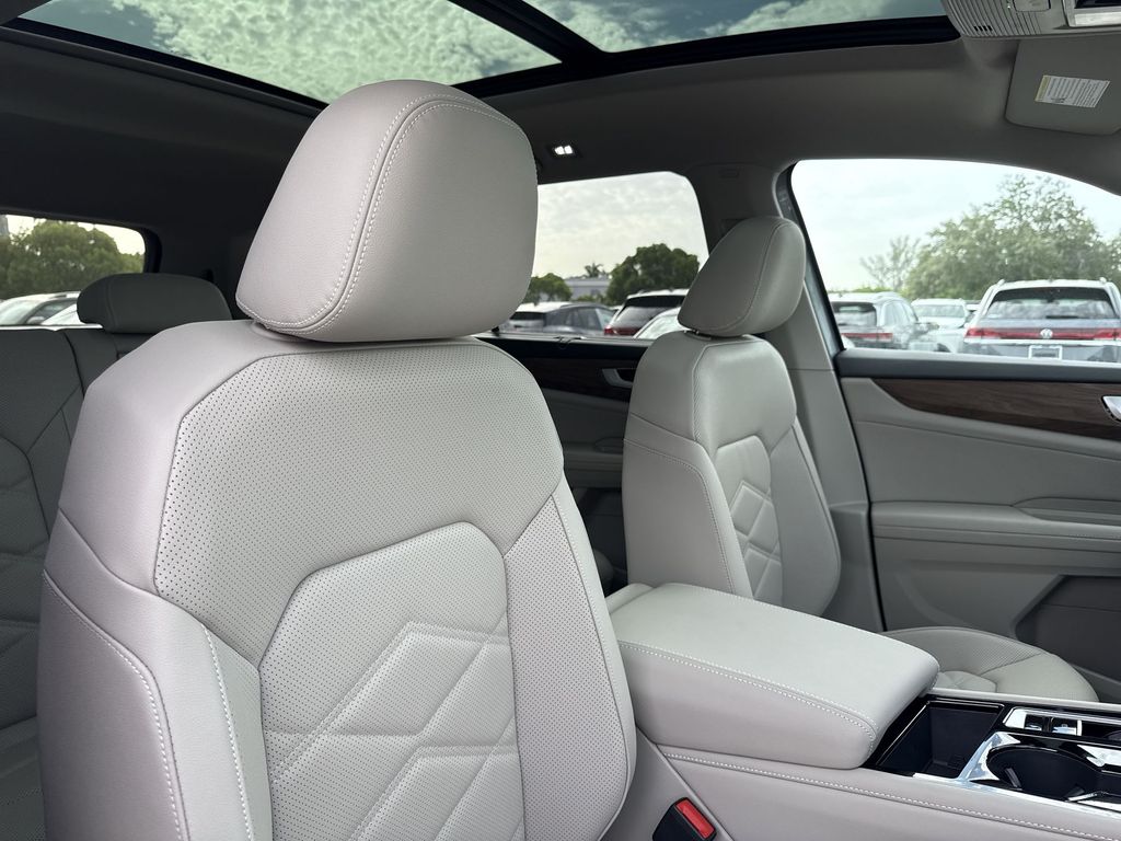 Thumbnail: 2026 Volkswagen Atlas - 28