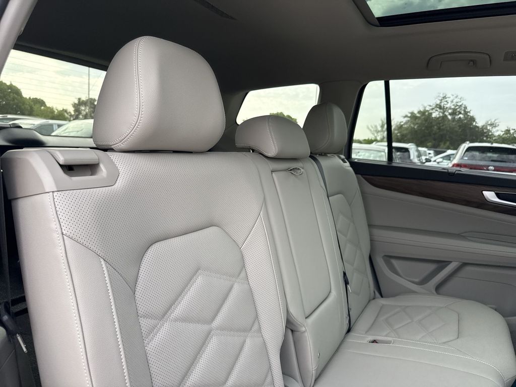 Thumbnail: 2026 Volkswagen Atlas - 27