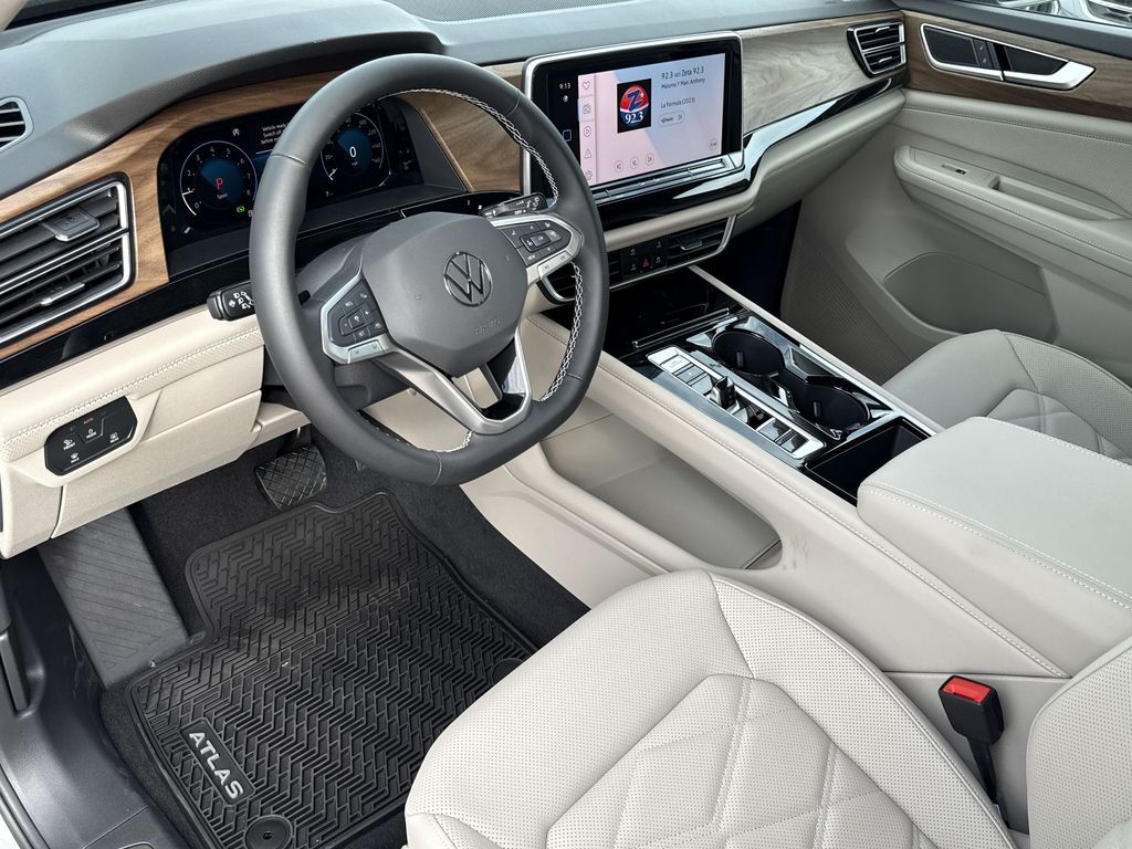 Thumbnail: 2026 Volkswagen Atlas - 2