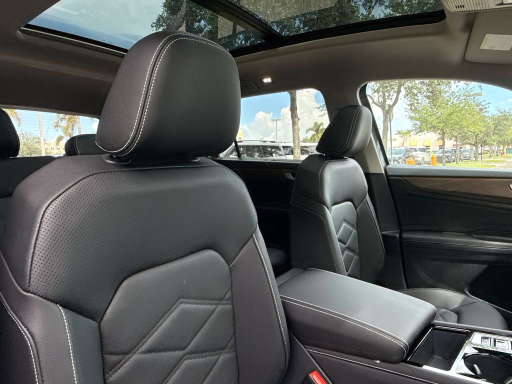 Thumbnail: 2026 Volkswagen Atlas - 29