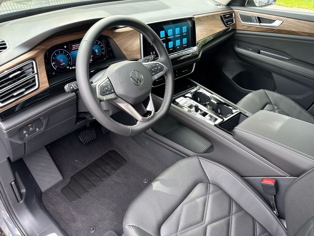 Thumbnail: 2026 Volkswagen Atlas - 2