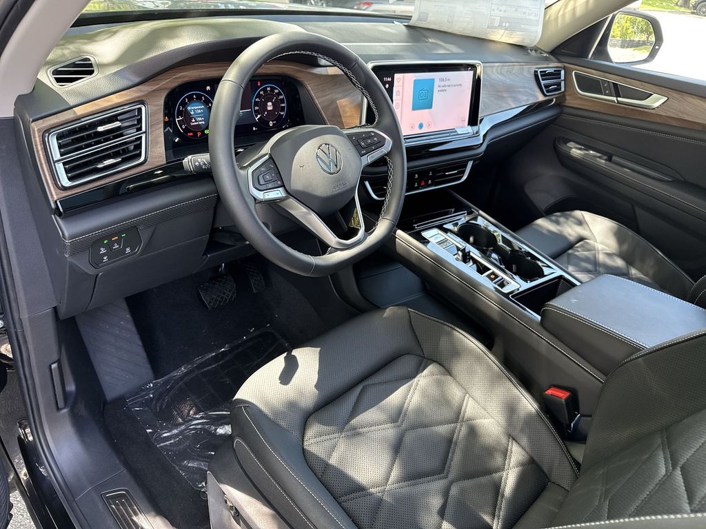 Thumbnail: 2026 Volkswagen Atlas - 2