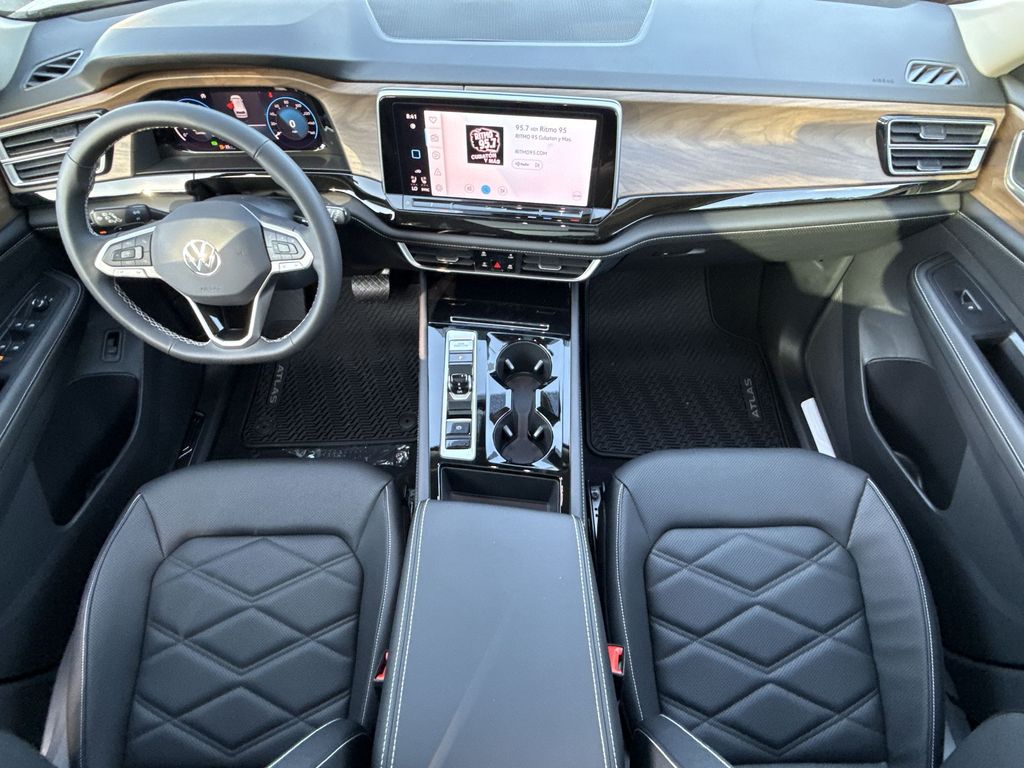 Thumbnail: 2026 Volkswagen Atlas - 14