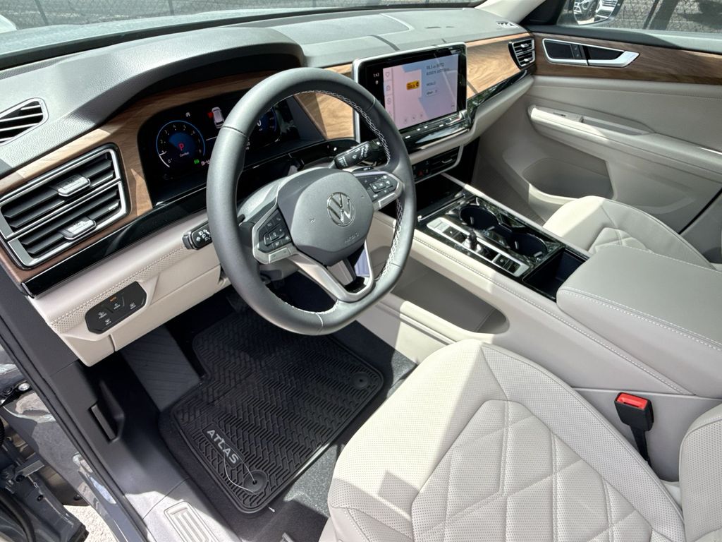 Thumbnail: 2026 Volkswagen Atlas - 2