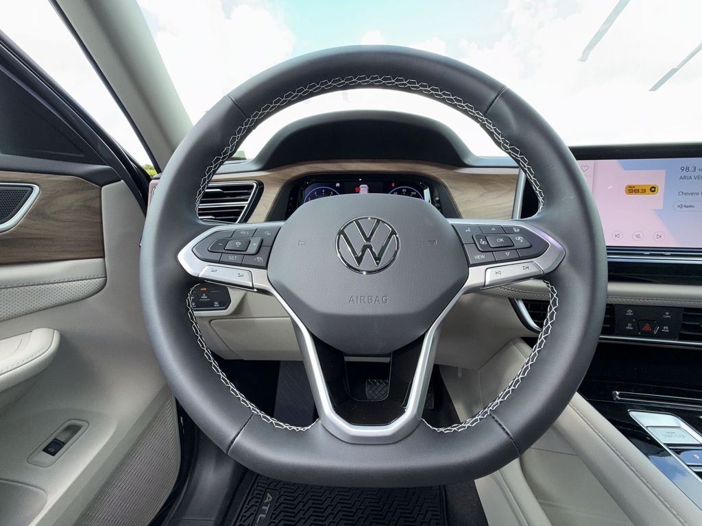 Thumbnail: 2026 Volkswagen Atlas - 9