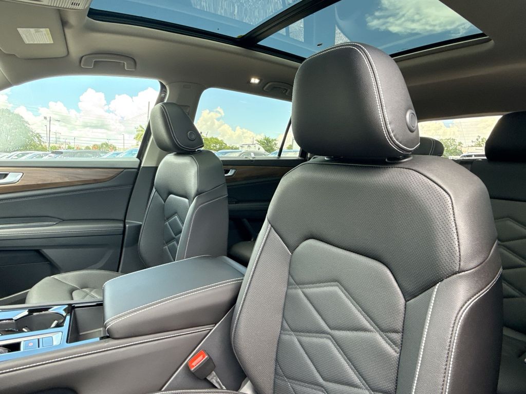 Thumbnail: 2026 Volkswagen Atlas - 11