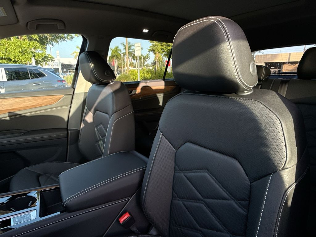 Thumbnail: 2026 Volkswagen Atlas - 11