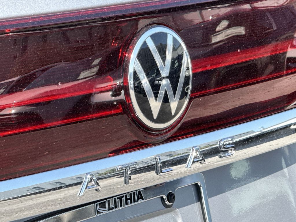Thumbnail: 2026 Volkswagen Atlas - 6