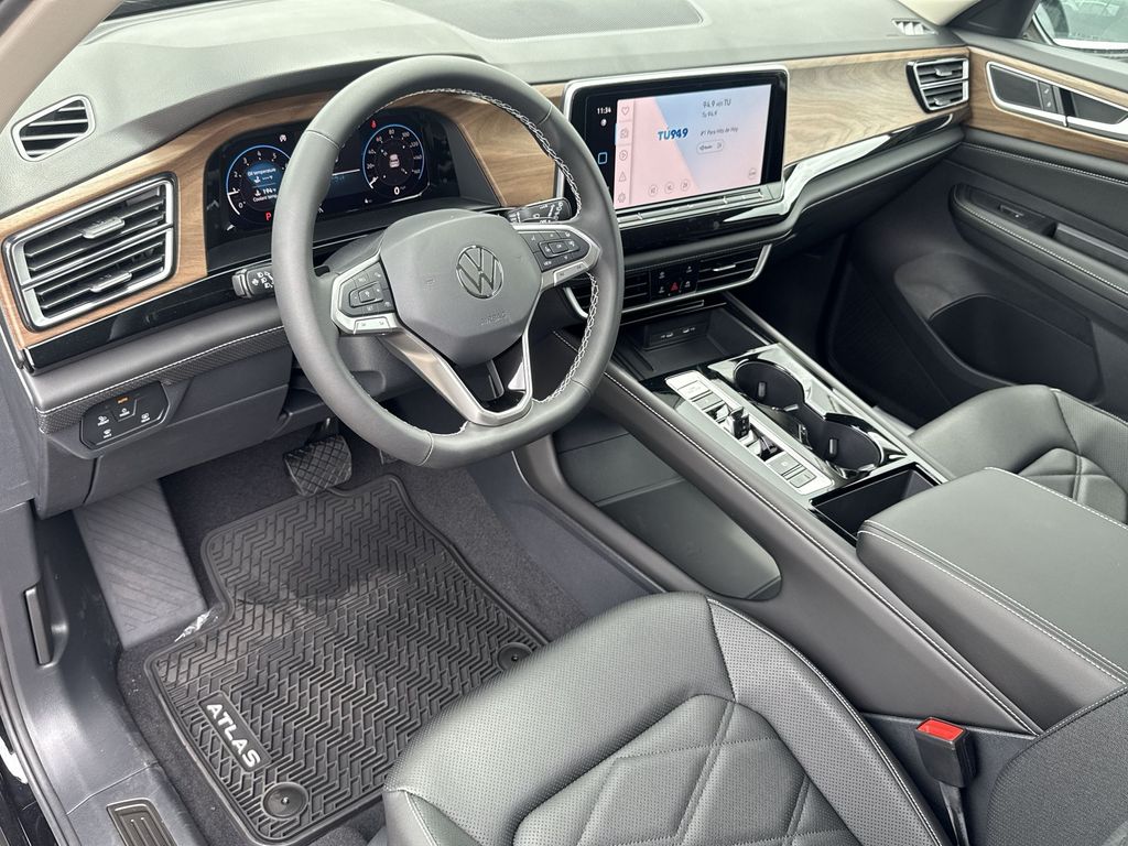 Thumbnail: 2026 Volkswagen Atlas - 2