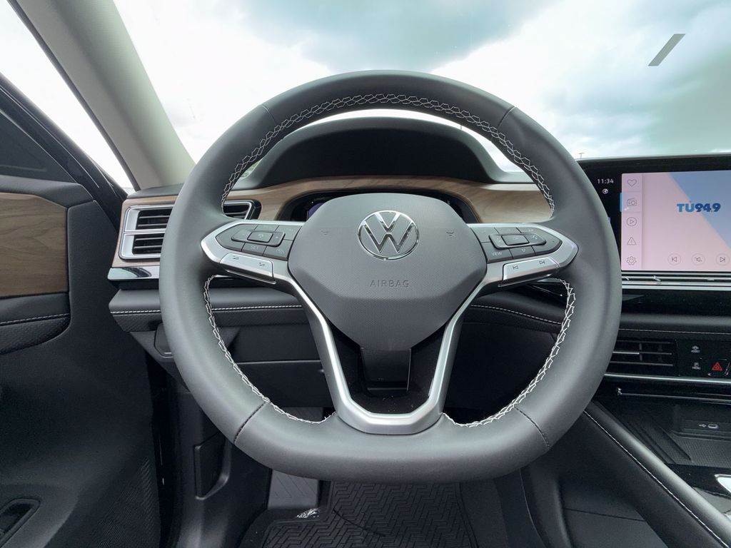 Thumbnail: 2026 Volkswagen Atlas - 9