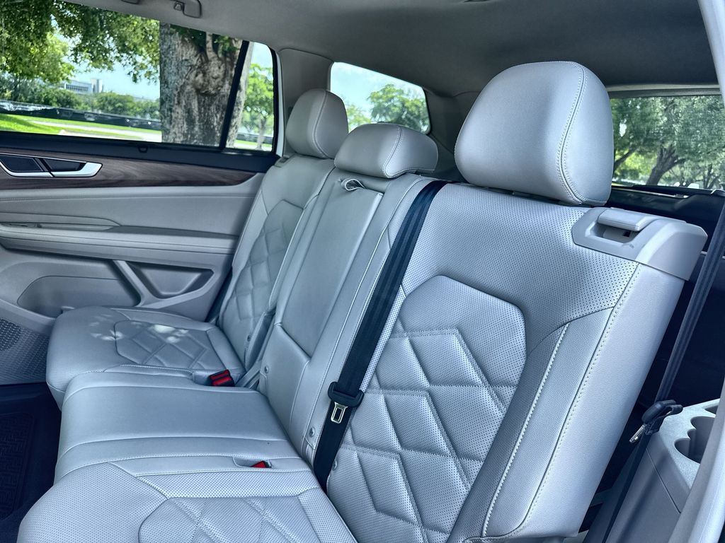 Thumbnail: 2026 Volkswagen Atlas - 12