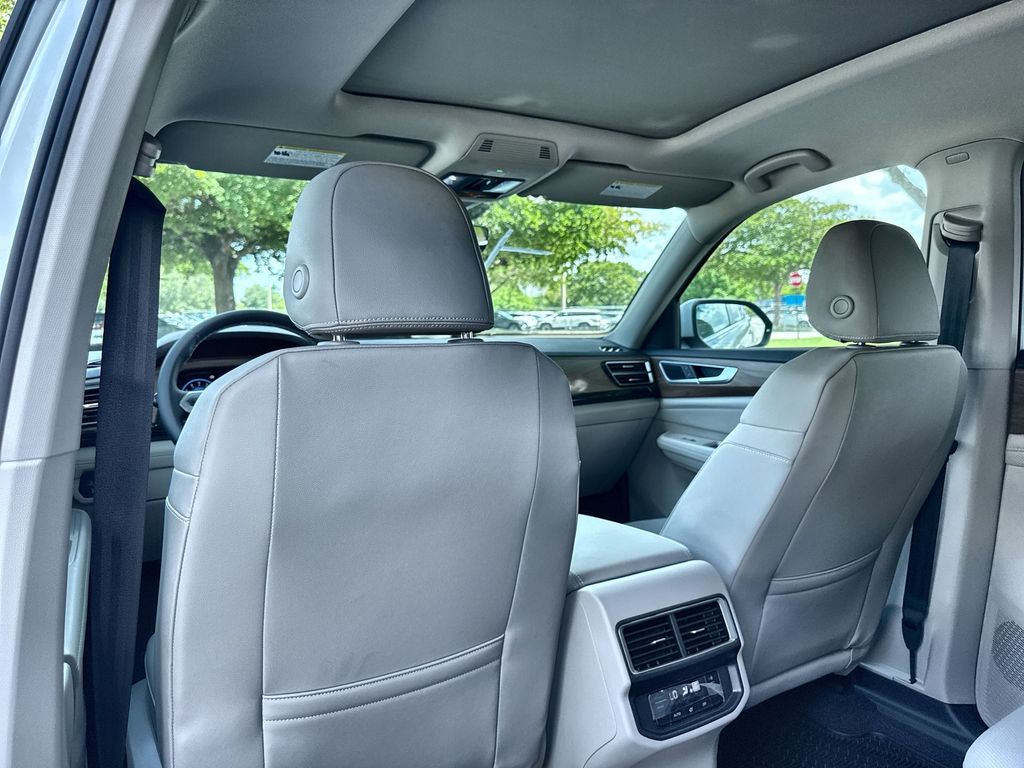 Thumbnail: 2026 Volkswagen Atlas - 28