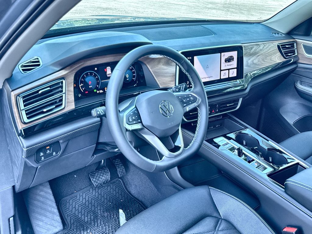 Thumbnail: 2026 Volkswagen Atlas - 2