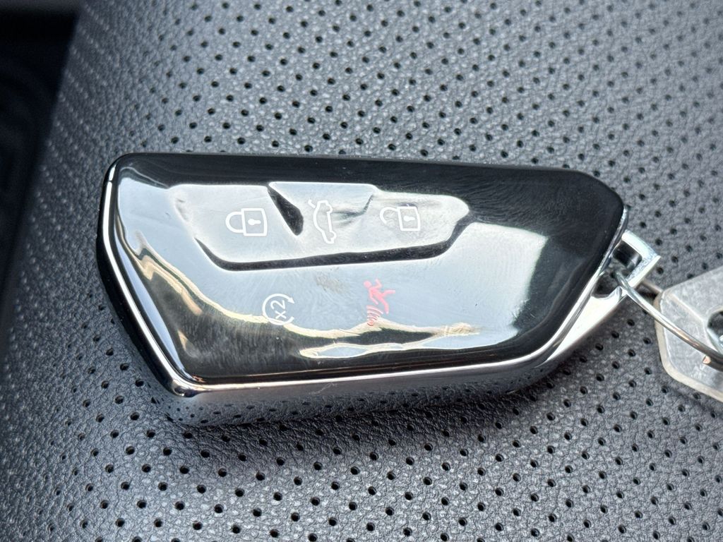 Thumbnail: 2026 Volkswagen Atlas - 29