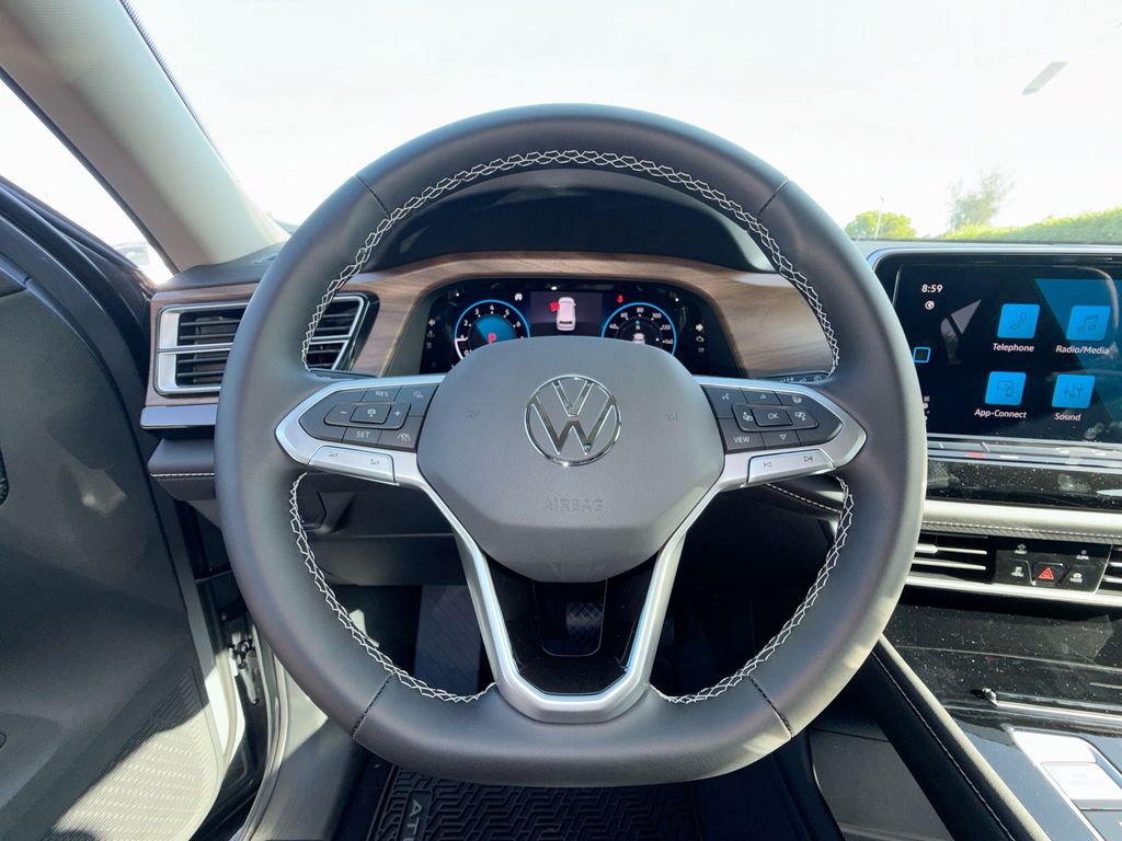 Thumbnail: 2026 Volkswagen Atlas - 9