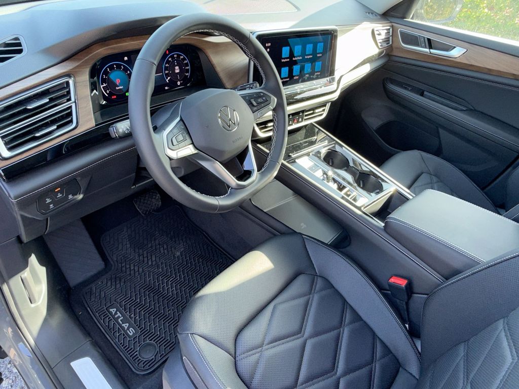 Thumbnail: 2026 Volkswagen Atlas - 2