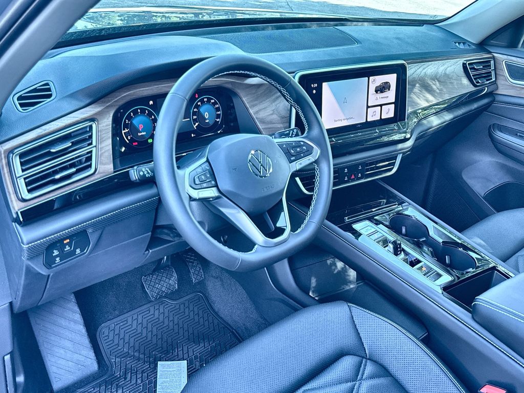 Thumbnail: 2026 Volkswagen Atlas - 2
