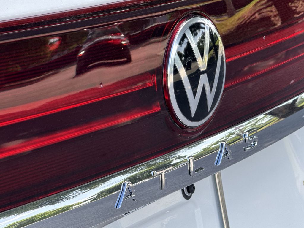 Thumbnail: 2026 Volkswagen Atlas - 6