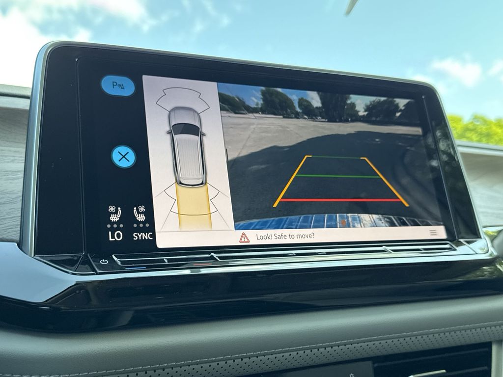 Thumbnail: 2026 Volkswagen Atlas - 25