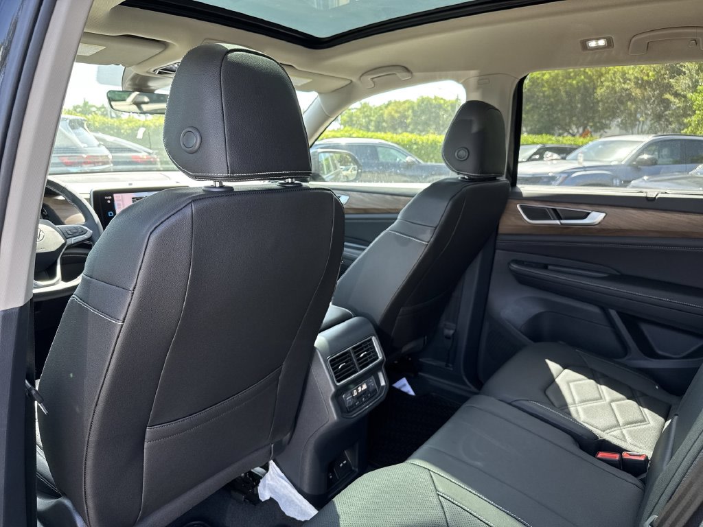 Thumbnail: 2026 Volkswagen Atlas - 28
