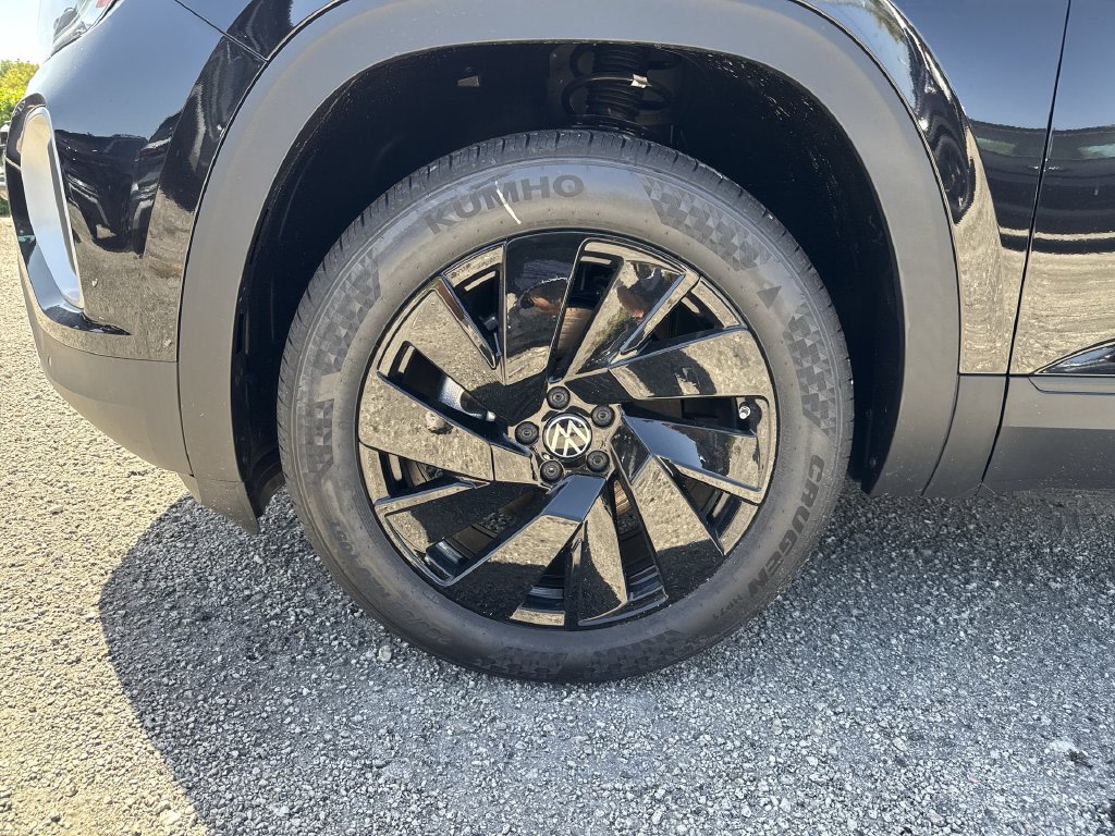 Thumbnail: 2026 Volkswagen Atlas - 7