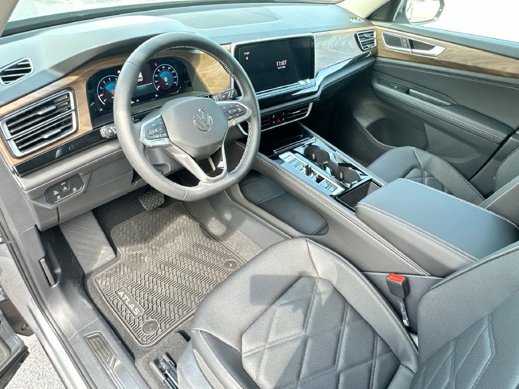 Thumbnail: 2026 Volkswagen Atlas - 2