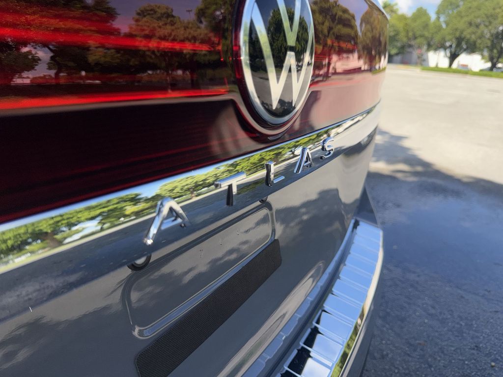 Thumbnail: 2026 Volkswagen Atlas - 4