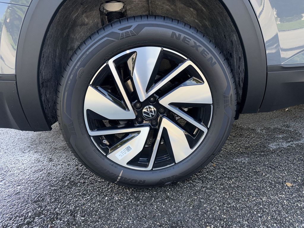 Thumbnail: 2026 Volkswagen Atlas - 5