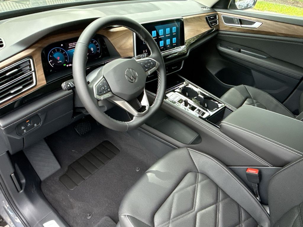 Thumbnail: 2026 Volkswagen Atlas - 2